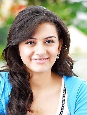 10P Indian actress hot