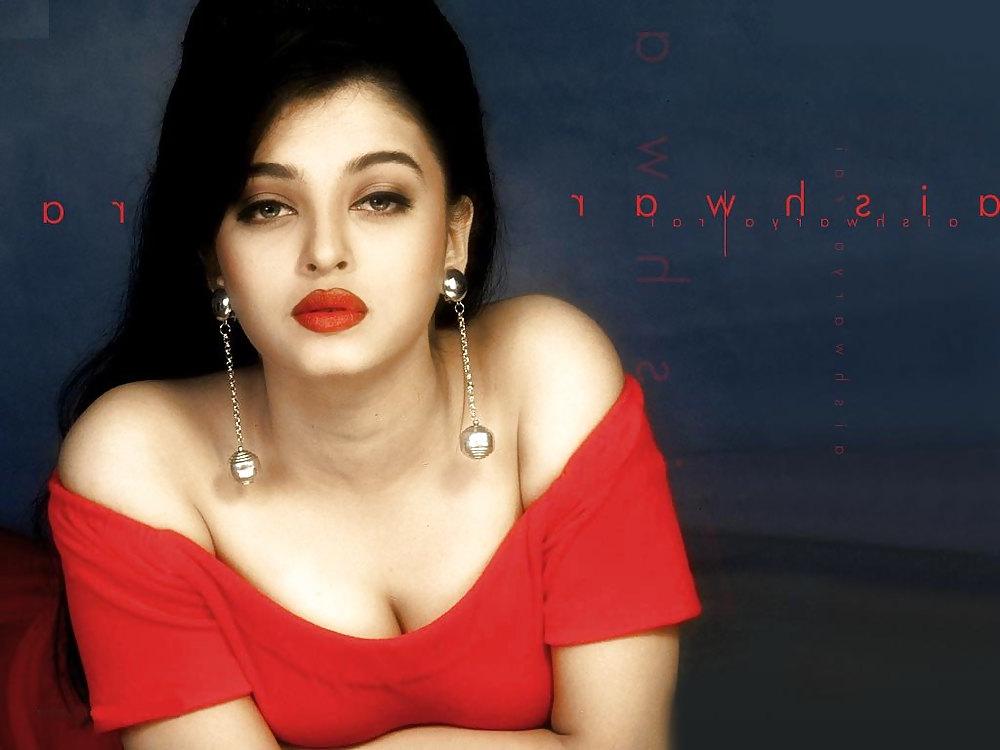 10P Indian actress hot