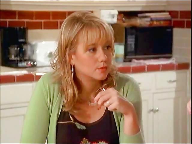 25P Megyn Price Smoking Cigarettes
