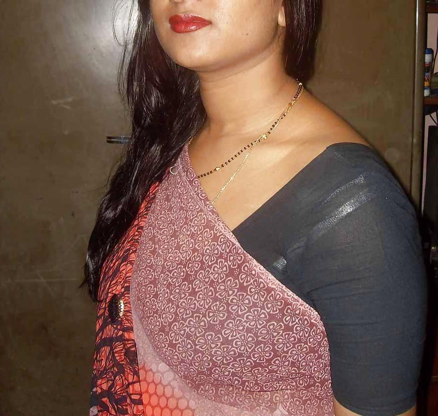 25P Indian wife saree strip