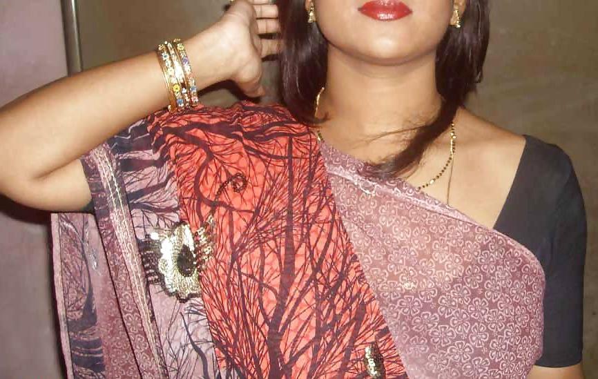 25P Indian wife saree strip