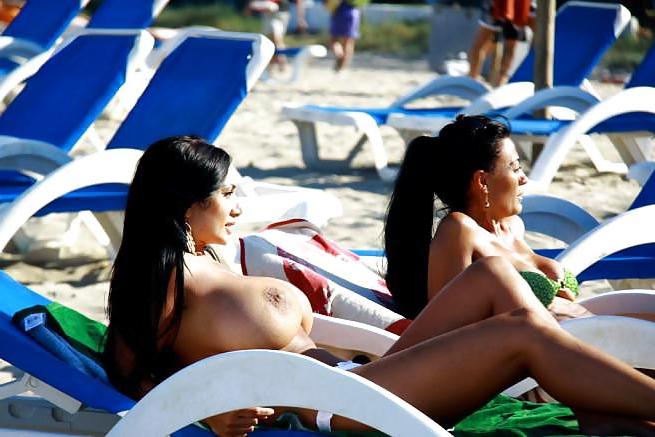17P Marika Fruscio Topless BIG TITS!!!