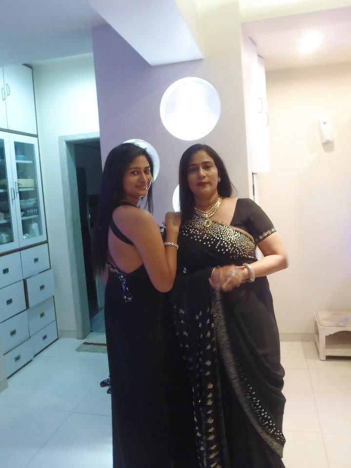 12P Sexy indian lady