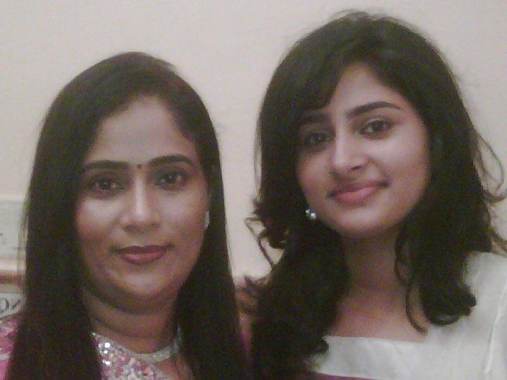 12P Sexy indian lady