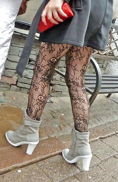 7P Leggings and boots