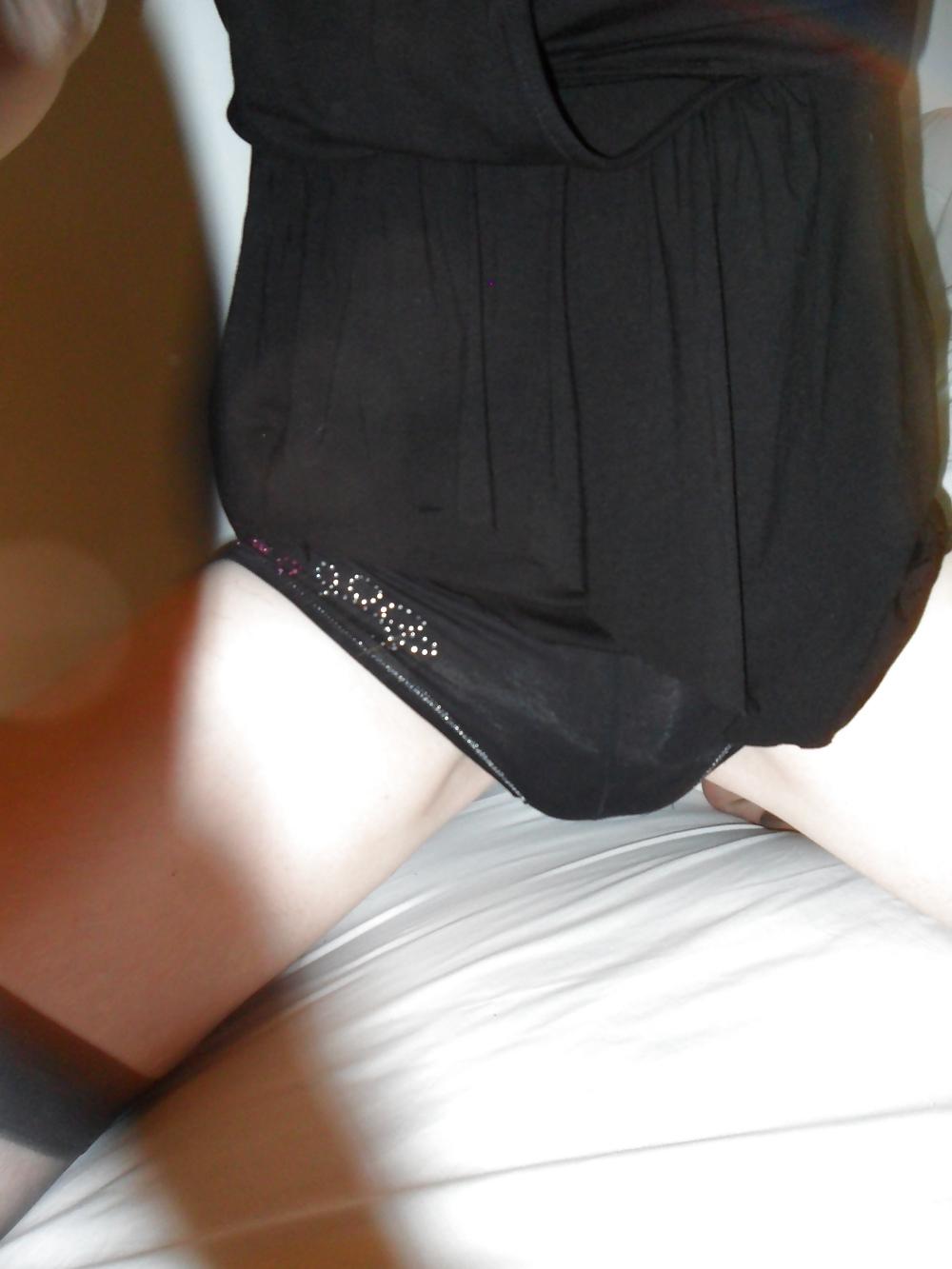 23P Amatuer smooth CD panties and stockings solo