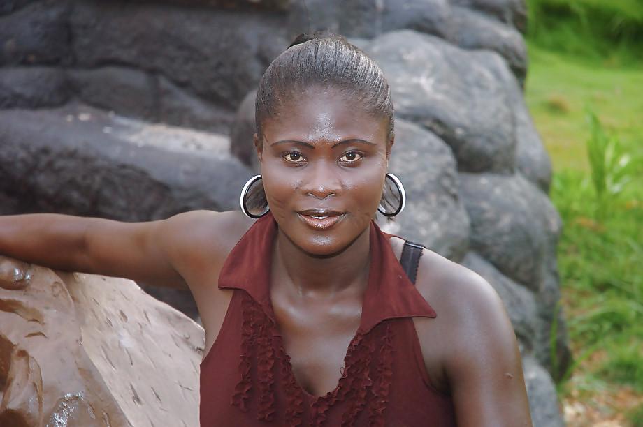 25P SEXY GIRLS FROM GHANA