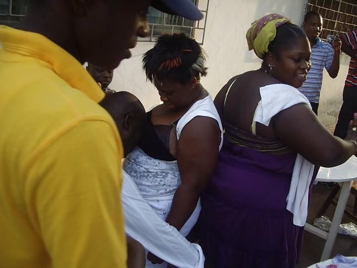 25P SEXY GIRLS FROM GHANA