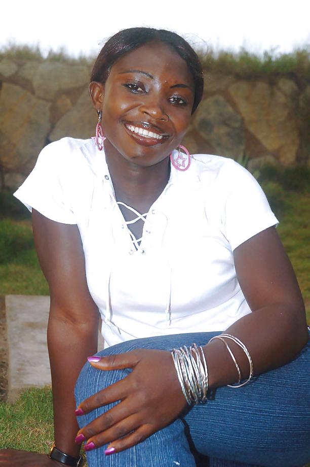 25P SEXY GIRLS FROM GHANA