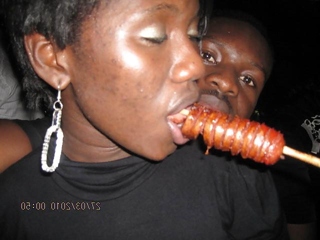 25P SEXY GIRLS FROM GHANA