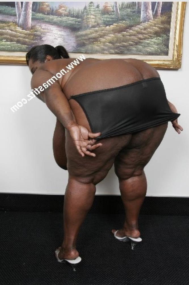 25P Black bbw 19