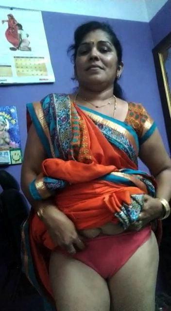 25P Tamil MOM Nude selfies matured wife
