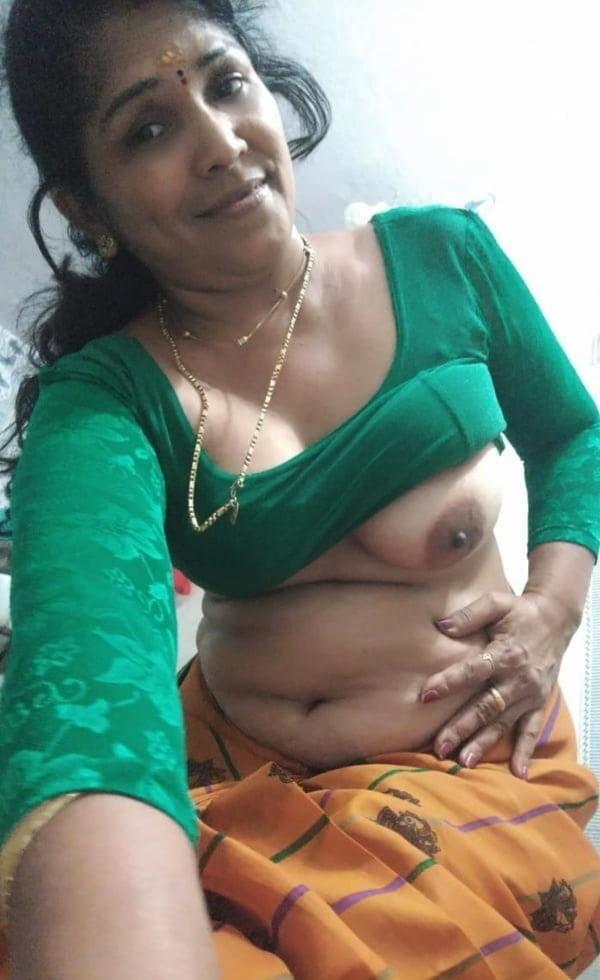 25P Tamil MOM Nude selfies matured wife