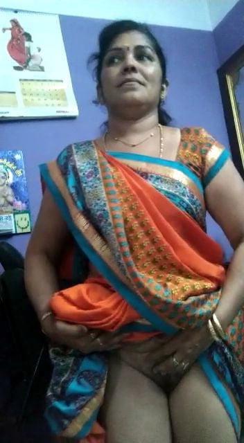 25P Tamil MOM Nude selfies matured wife