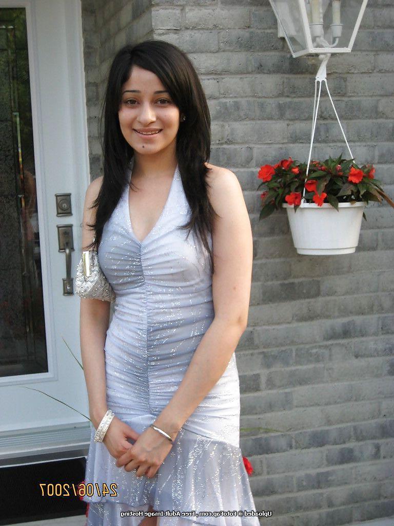 25P Sexy indian teen