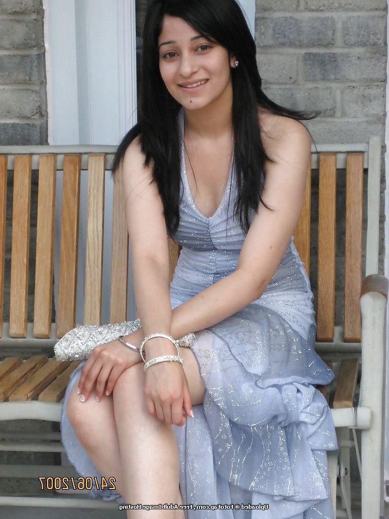 25P Sexy indian teen