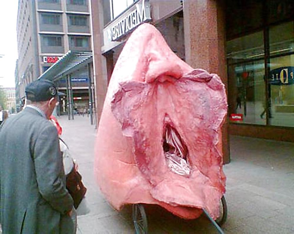 11P Giant Vulva Bicycle Taxi Is Freudian Wet Dream