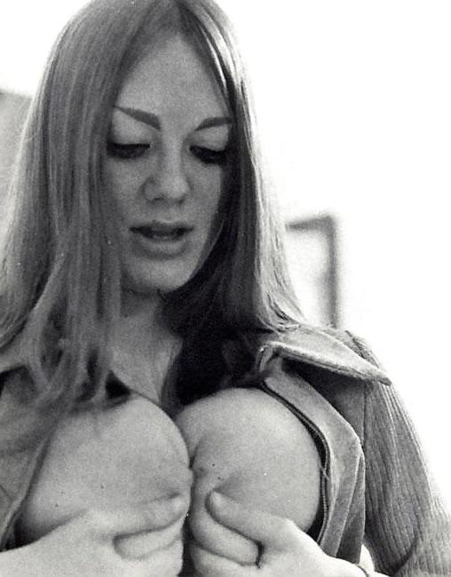 23P Vintage boobs 8