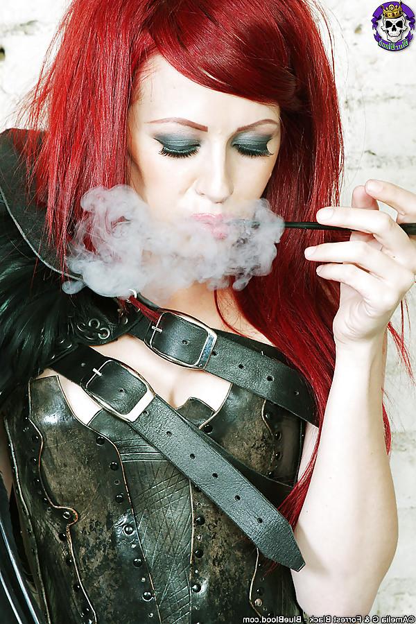15P Crash Fetish Goth Smoking