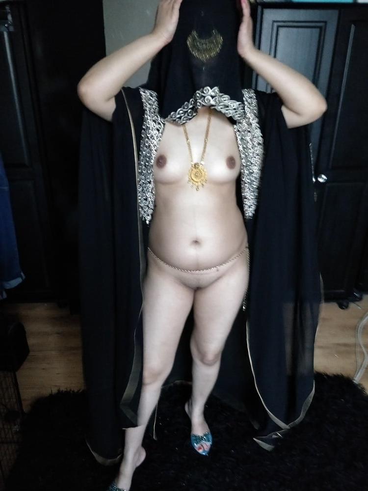 9P his hijabi wife is my whore