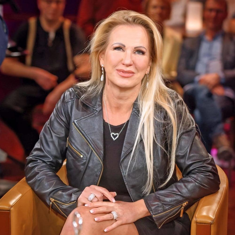 25P German Milf Claudia Norberg