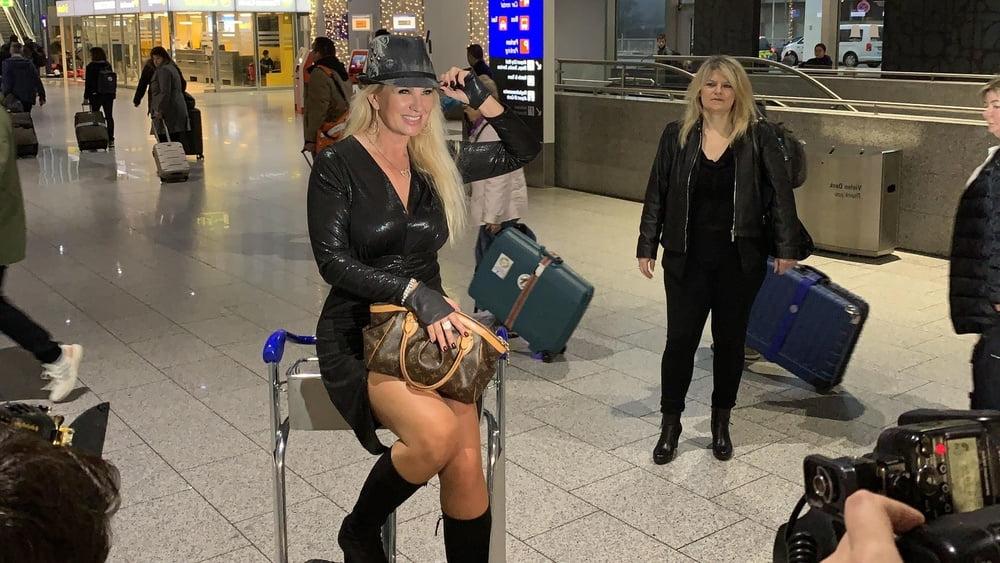 25P German Milf Claudia Norberg