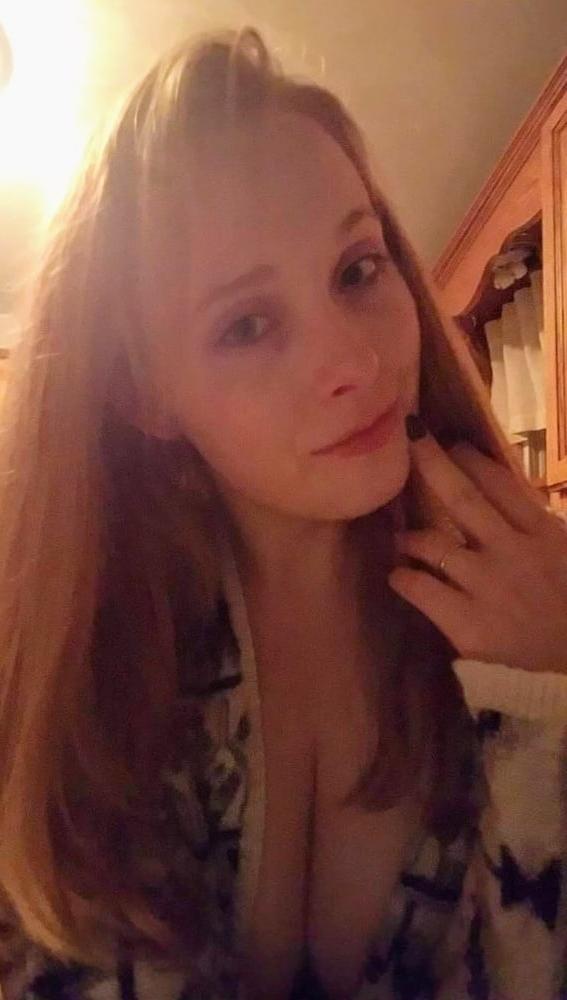 25P Slut wife Kate