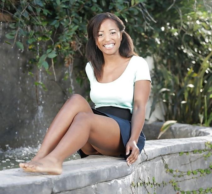 25P ebony babe Ivy Sherwood softcore 1