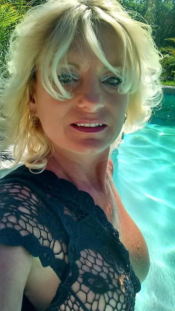 25P Blonde Mature 55yo Wife