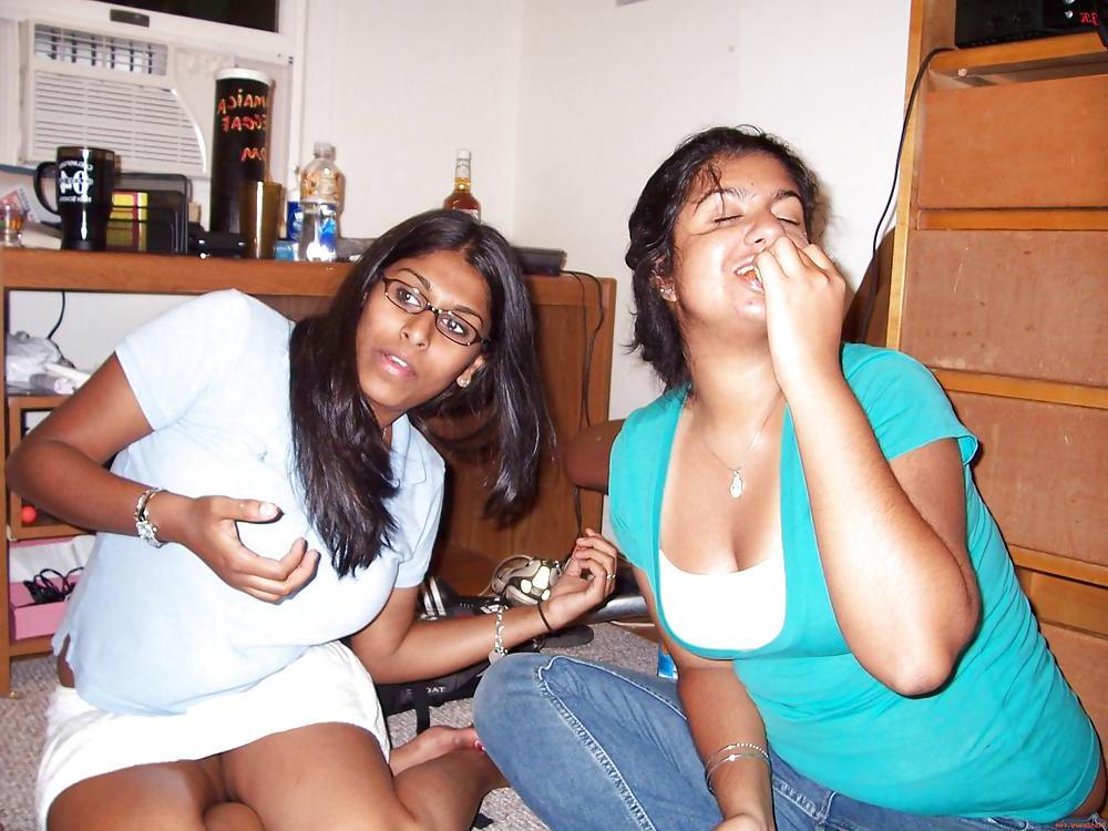 25P HOT INDIAN