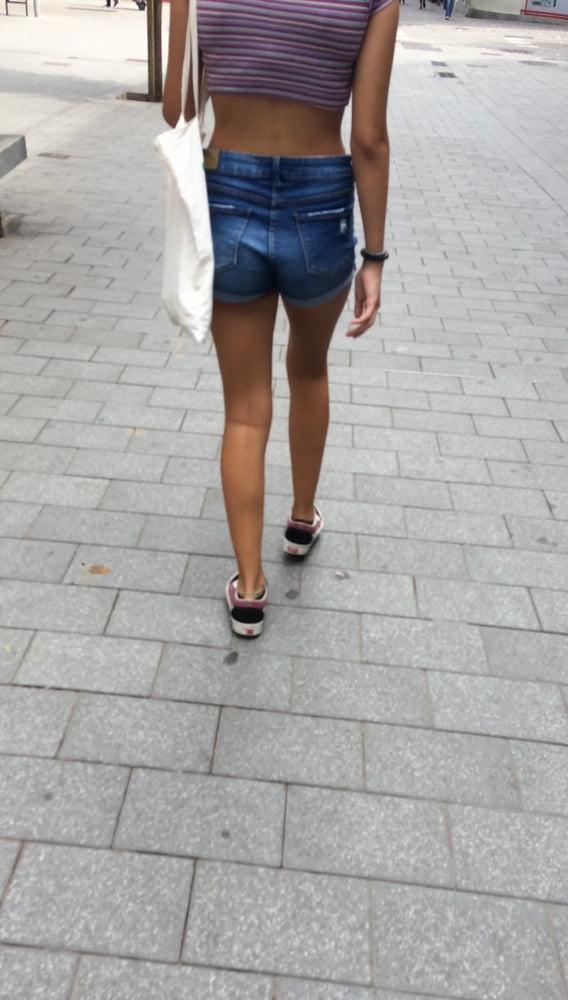 25P candids spain