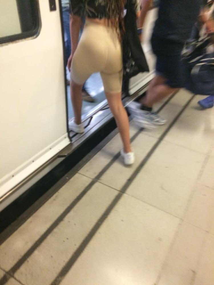 25P candids spain