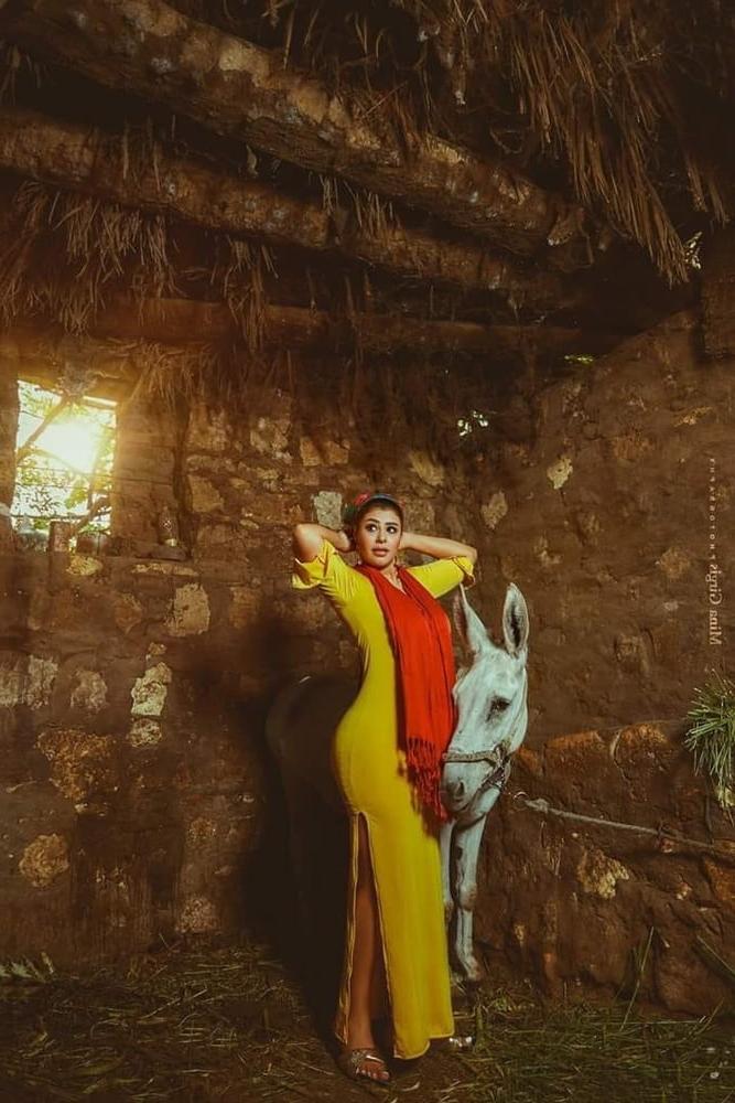 7P Sexy Egyptian farmer