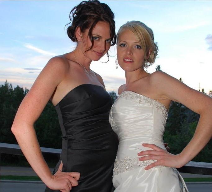 25P Amanda is a hot slim blonde wife I want to fuck