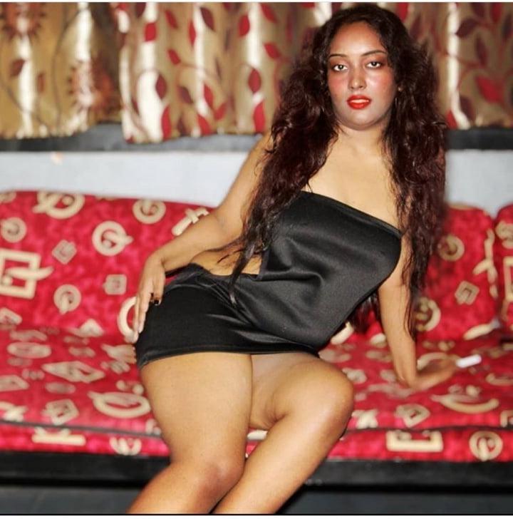 25P Horny Indian slut