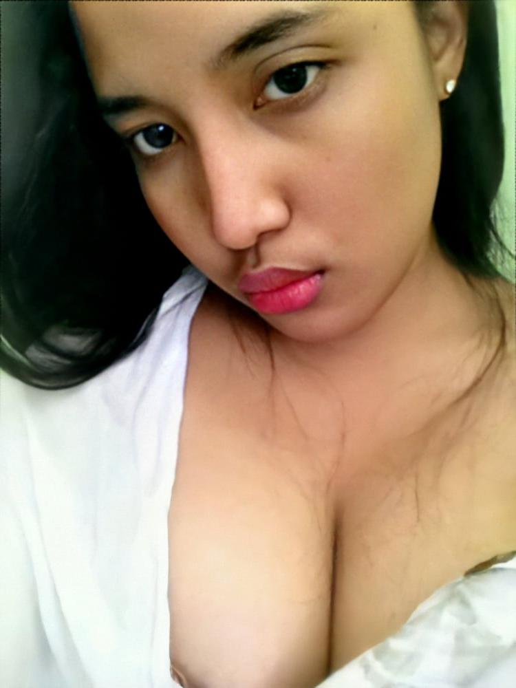 21P Indonesian Girl 54