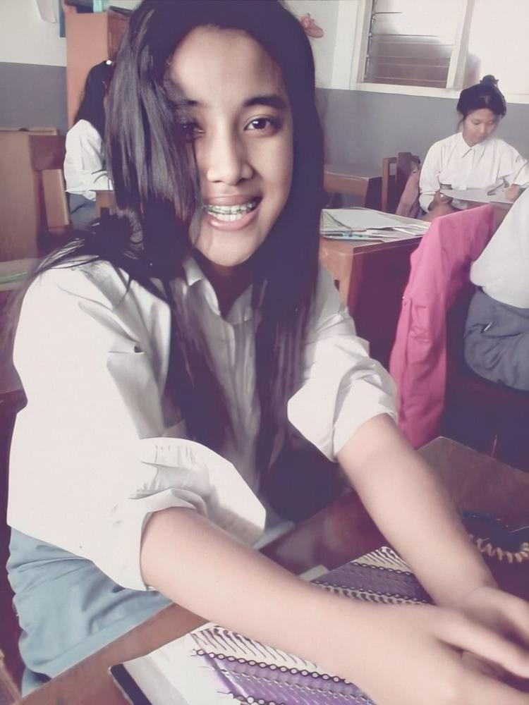 21P Indonesian Girl 54