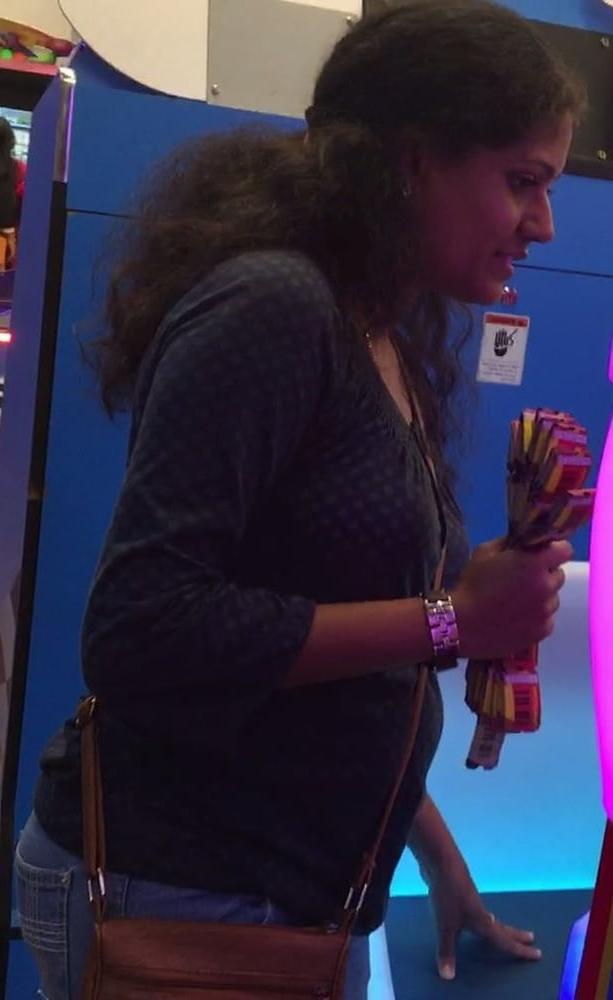 21P Indian married aunty ass 1011