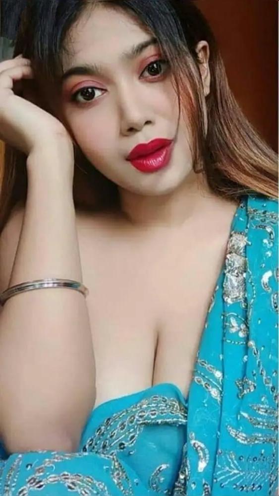 14P Big booby indian bengali slut