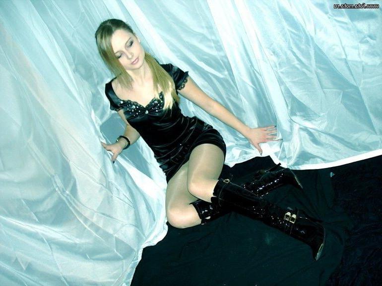 25P ReUp NN Teens in Heels and Boots 9