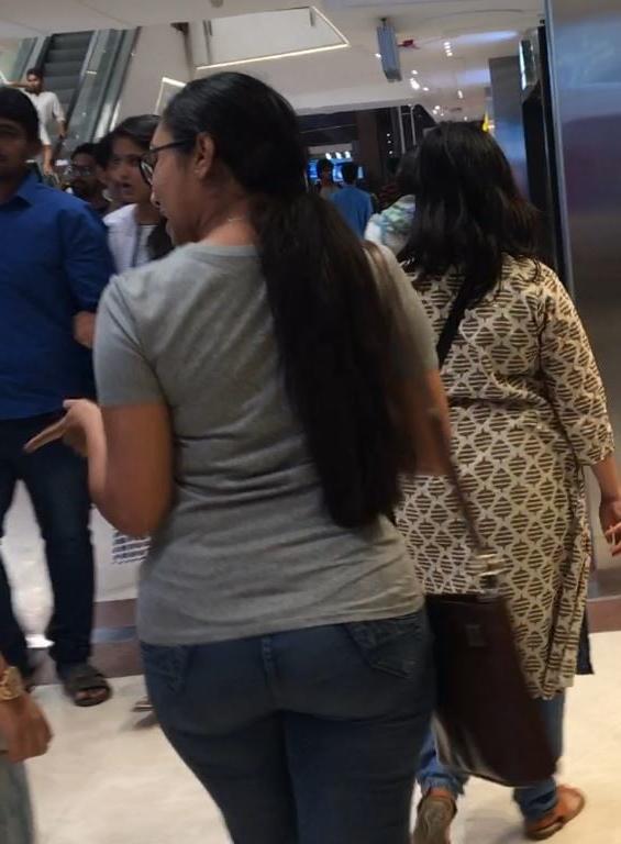11P Indian girl hot ass