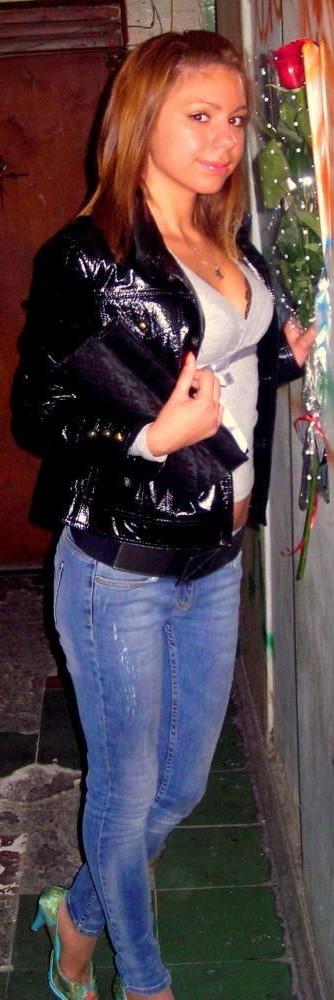 25P ReUp NN Teens in Heels and Boots 21