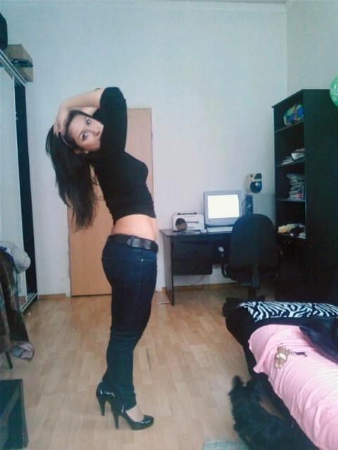 25P ReUp NN Teens in Heels and Boots 21