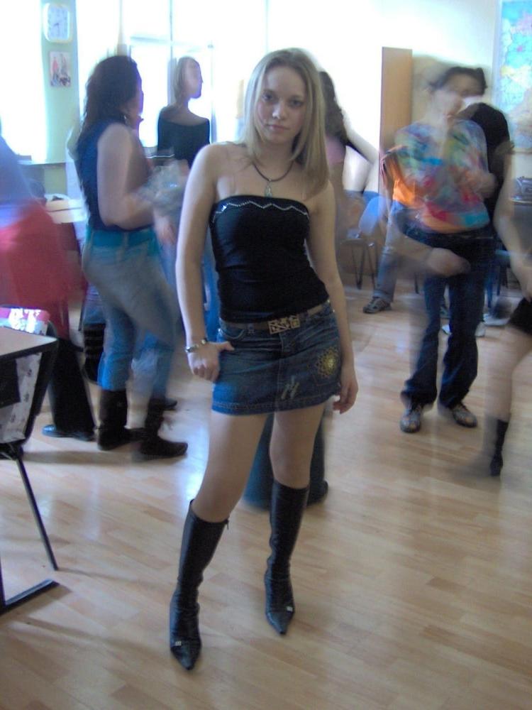 25P ReUp NN Teens in Heels and Boots 19