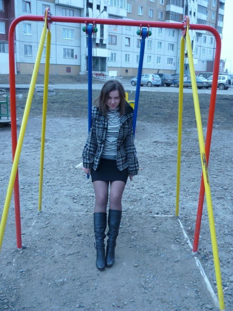 25P ReUp NN Teens in Heels and Boots 24