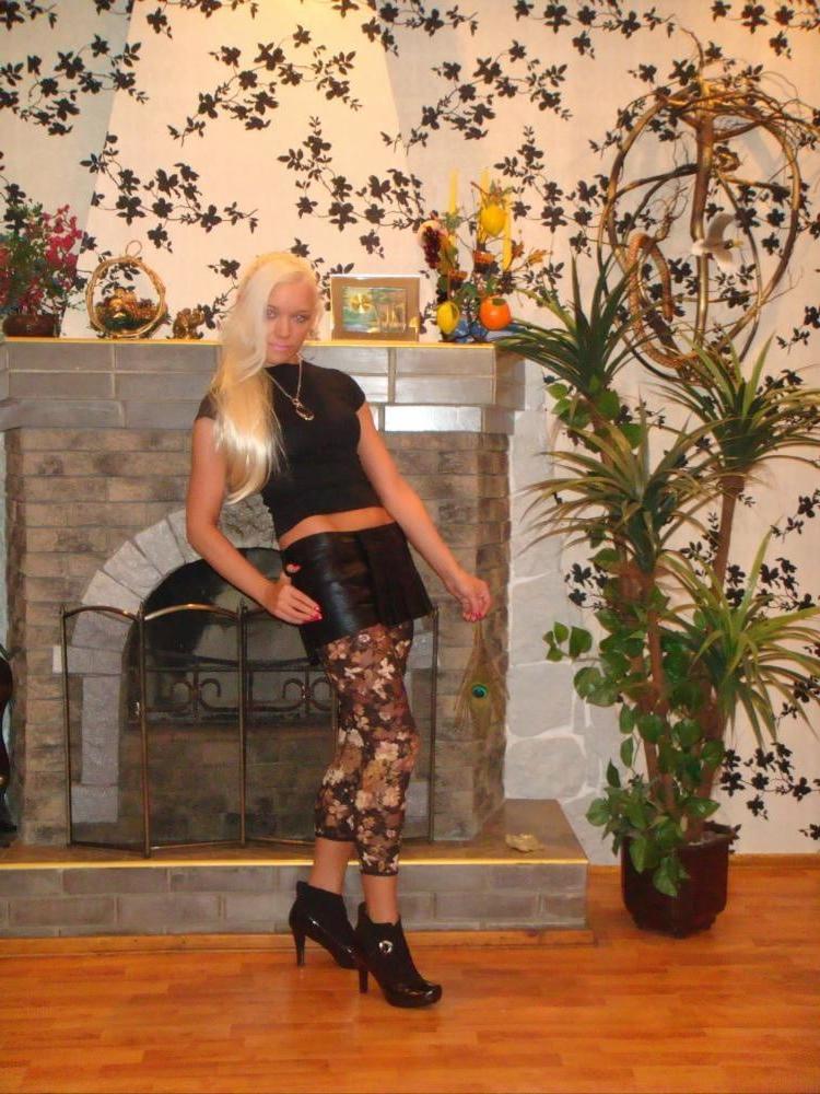 25P ReUp NN Teens in Heels and Boots 24