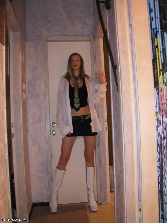 25P ReUp NN Teens in Heels and Boots 10