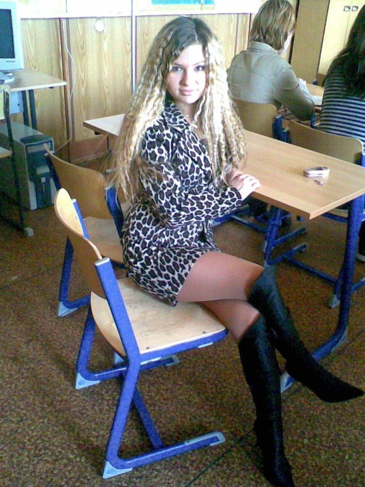 25P ReUp NN Teens in Heels and Boots 10
