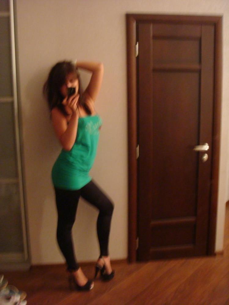 25P ReUp NN Teens in Heels and Boots 23