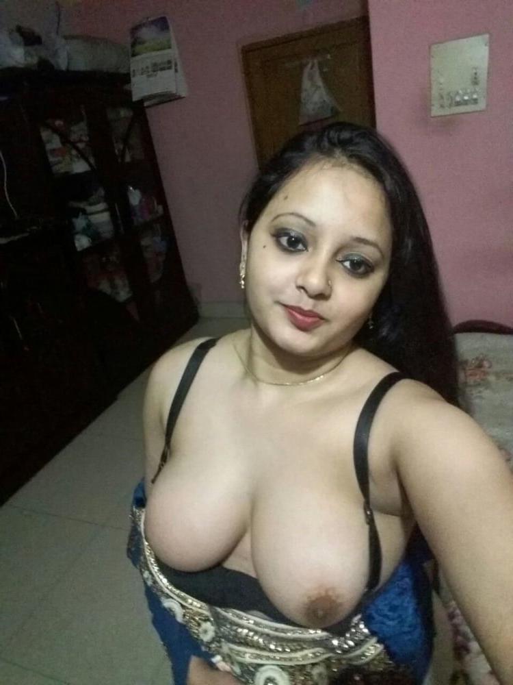 24P Indian Woman